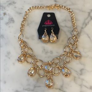 ‘Show-Stopping Shimmer’ Gold-tone Necklace Set